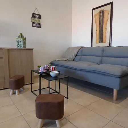 Apartment T2 Coquet, Proche Mer, Plage *